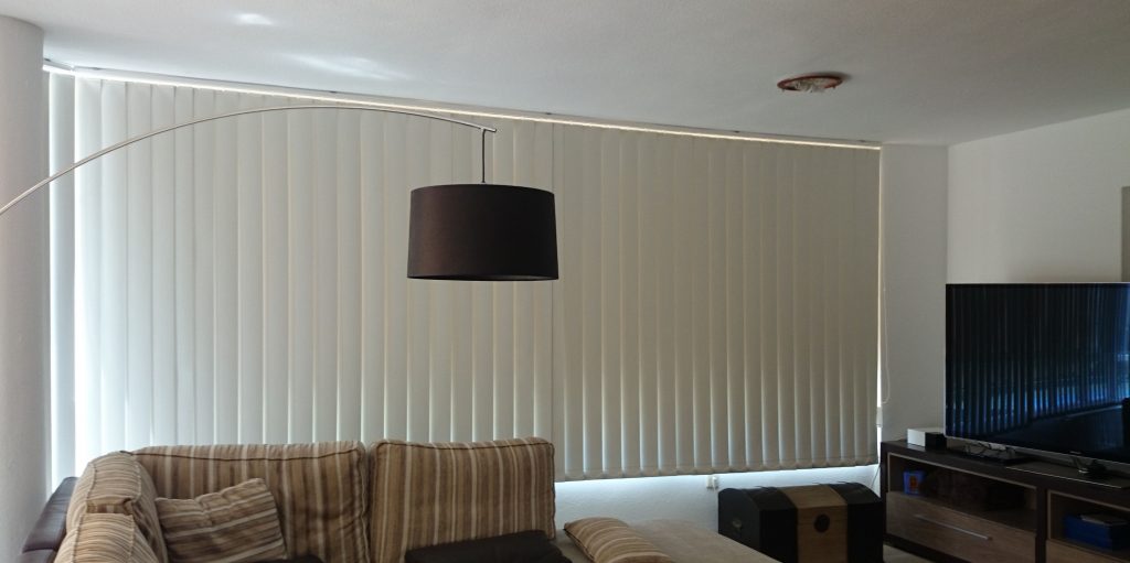 Ventajas de las cortinas verticales black out